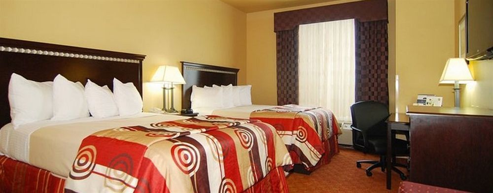 Quality Inn & Suites Buda Eksteriør bilde